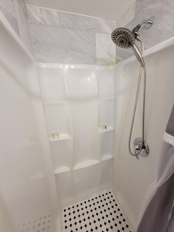 Comfy And Chic Boston Apartment! Free Parking מראה חיצוני תמונה